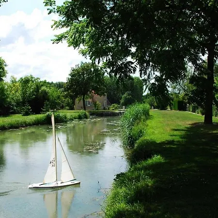 Petite Maison Au Bord Du Canal, 8' Zoo De Beauval, Pmr Noyers-sur-Cher Exterior photo