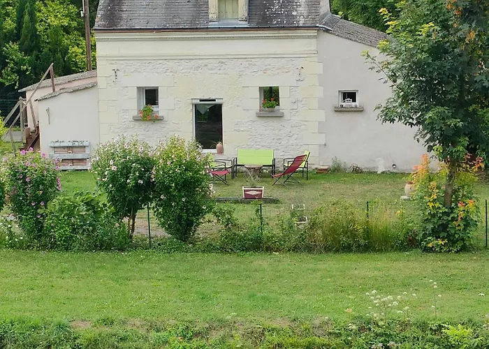 Petite Maison Au Bord Du Canal, 8\' Zoo De Beauval, Pmr