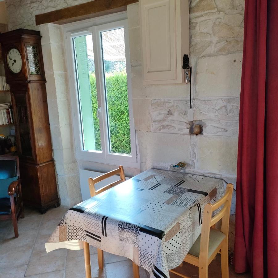 Petite Maison Au Bord Du Canal, 8' Zoo De Beauval, Pmr Holiday home *